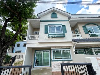 For sale 3 bedrooms condo in Bang Lamung, Chonburi