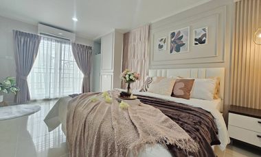 For sale 1 bed condo in Huai Khwang, Bangkok