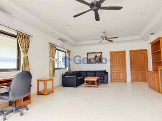 For rent and for sale 3 bed house in Bang Lamung, Chonburi