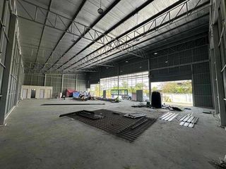 For rent warehouse in Pak Kret, Nonthaburi