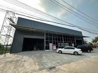 For rent warehouse in Pak Kret, Nonthaburi