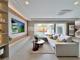 For sale 7 bedrooms house in Bang Lamung, Chonburi