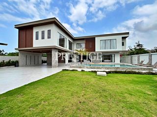 For sale 7 bedrooms house in Bang Lamung, Chonburi