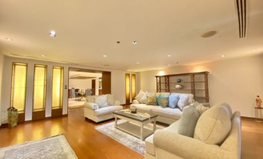 For sale 3 bed condo in Watthana, Bangkok