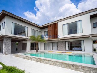 For sale 7 bed house in Bang Lamung, Chonburi