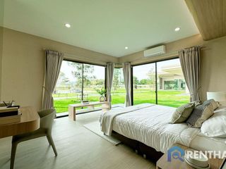 For sale 3 bedrooms villa in Bang Lamung, Chonburi