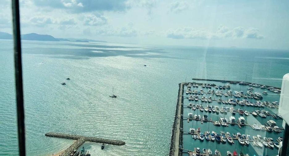 For sale 3 bedrooms condo in Sattahip, Chonburi