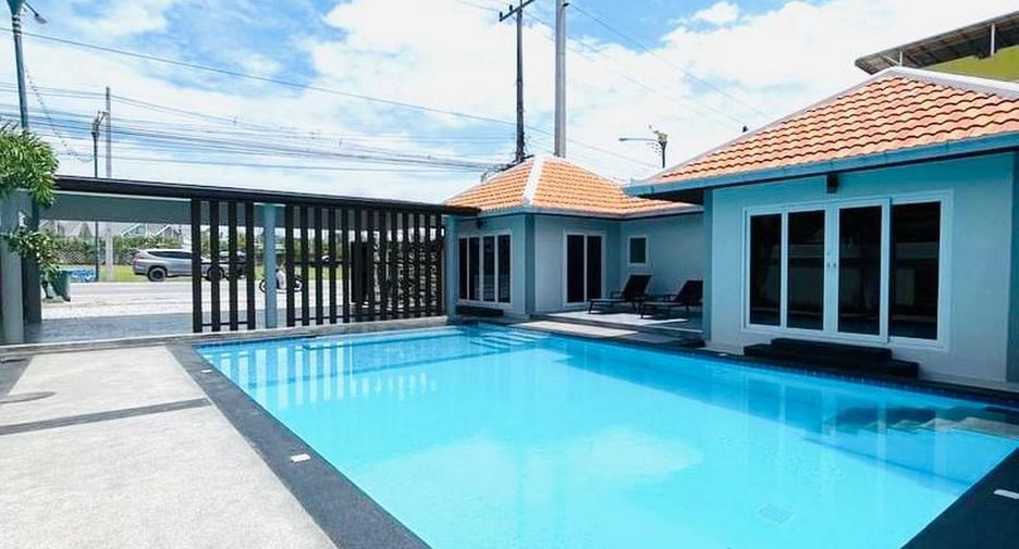 For sale 4 bedrooms house in Bang Lamung, Chonburi