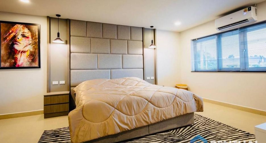 For sale 4 bedrooms house in Bang Lamung, Chonburi
