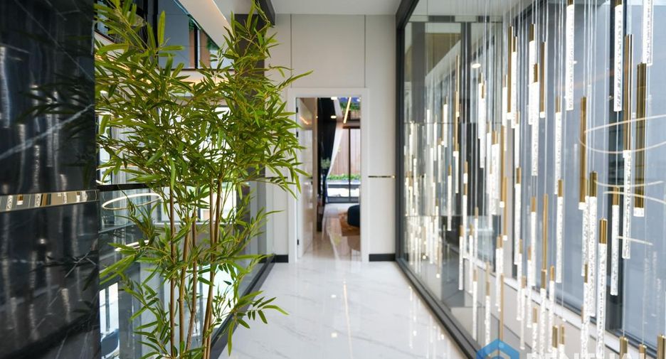 À vendre 5 chambres villa à Bang Lamung, Chonburi