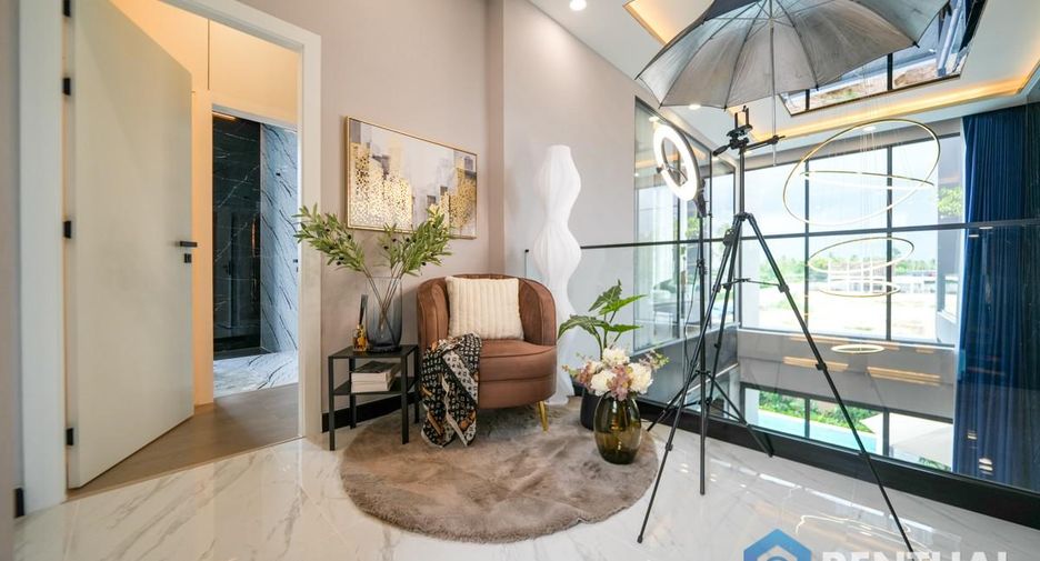 À vendre 5 chambres villa à Bang Lamung, Chonburi