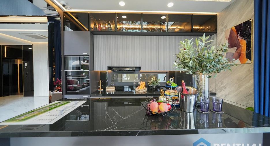 À vendre 5 chambres villa à Bang Lamung, Chonburi