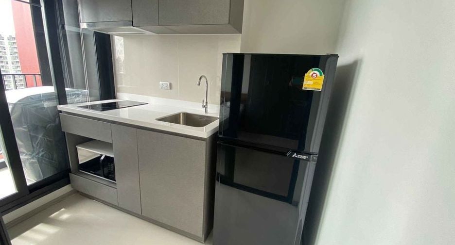 For rent studio condo in Huai Khwang, Bangkok