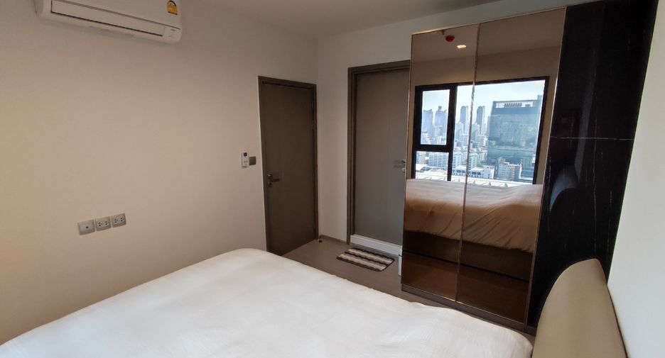 For sale 1 bed condo in Huai Khwang, Bangkok
