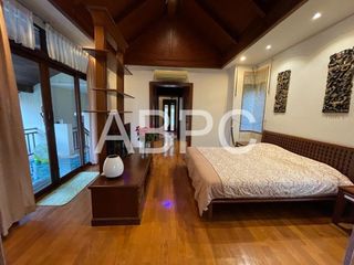 Haus zur Miete und zum Kauf mit 4 Zimmer in Bang Lamung, Chonburi