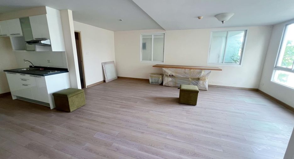 For sale 1 bed condo in Phaya Thai, Bangkok
