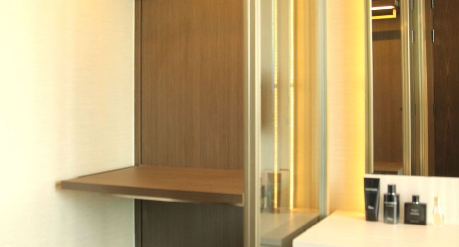 For rent 1 bed condo in Khlong Toei, Bangkok