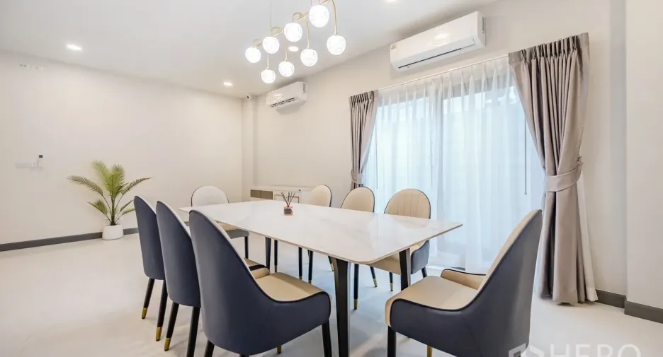 Аренда 4 спальни дом в Bang Phli, Самутпракан