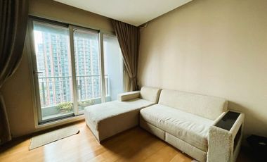 For rent 2 bed condo in Watthana, Bangkok