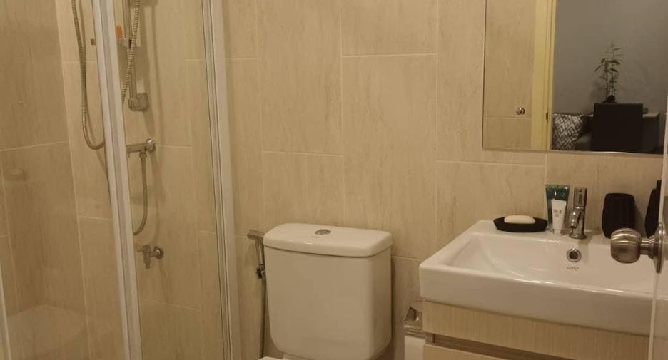 For sale 1 Beds condo in Lat Phrao, Bangkok