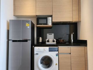 For rent studio condo in Khlong Toei, Bangkok