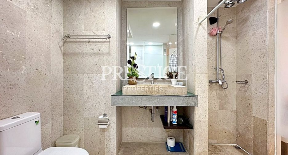 For sale and for rent 2 bedrooms condo in Bang Lamung, Chonburi
