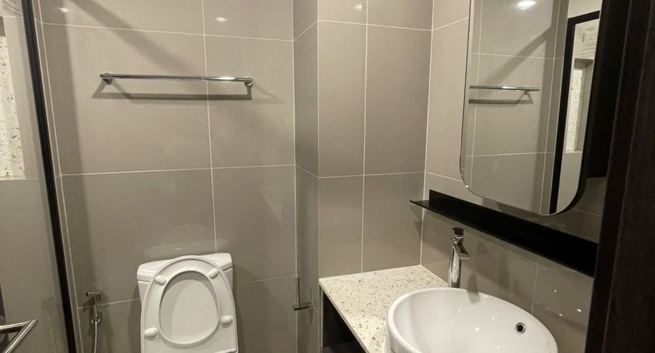 For sale 1 bed condo in Huai Khwang, Bangkok
