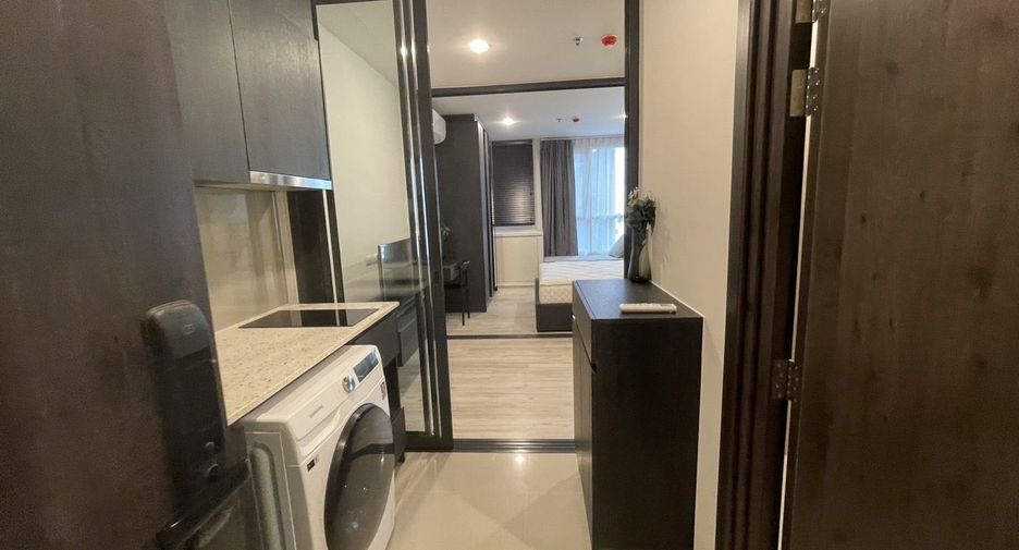 For sale 1 bed condo in Huai Khwang, Bangkok