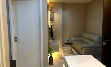 For sale 1 bed condo in Phaya Thai, Bangkok