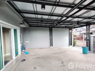 For rent 4 bed townhouse in Thanyaburi, Pathum Thani