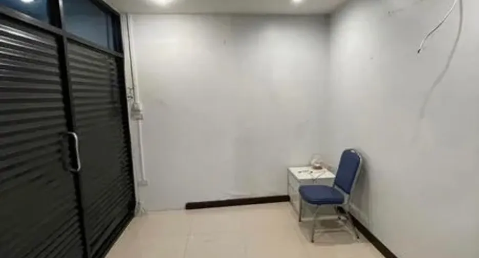 For rent retail Space in Chatuchak, Bangkok