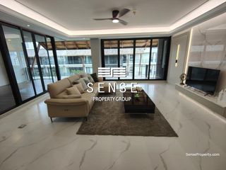 For rent 4 bed condo in Watthana, Bangkok