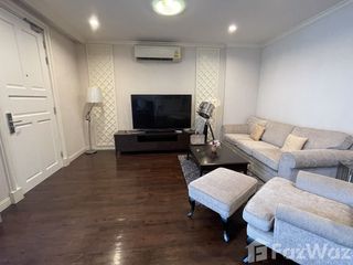 For rent 3 Beds condo in Huai Khwang, Bangkok