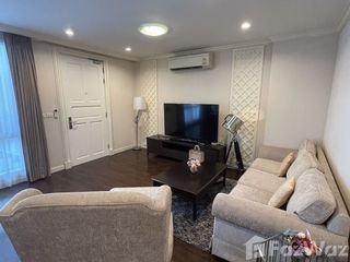 For rent 3 Beds condo in Huai Khwang, Bangkok