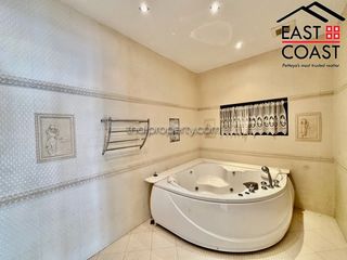 For sale 4 bed house in Bang Lamung, Chonburi