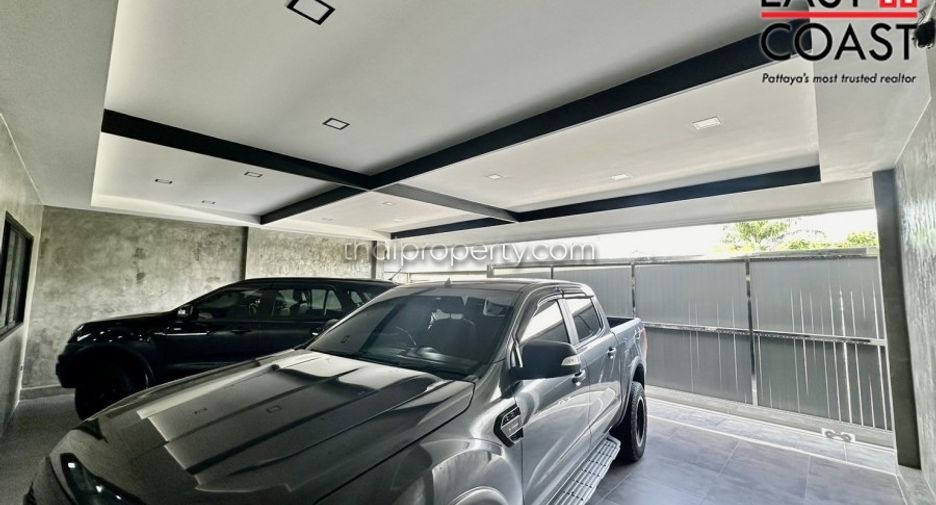 For sale 3 bed house in Bang Lamung, Chonburi