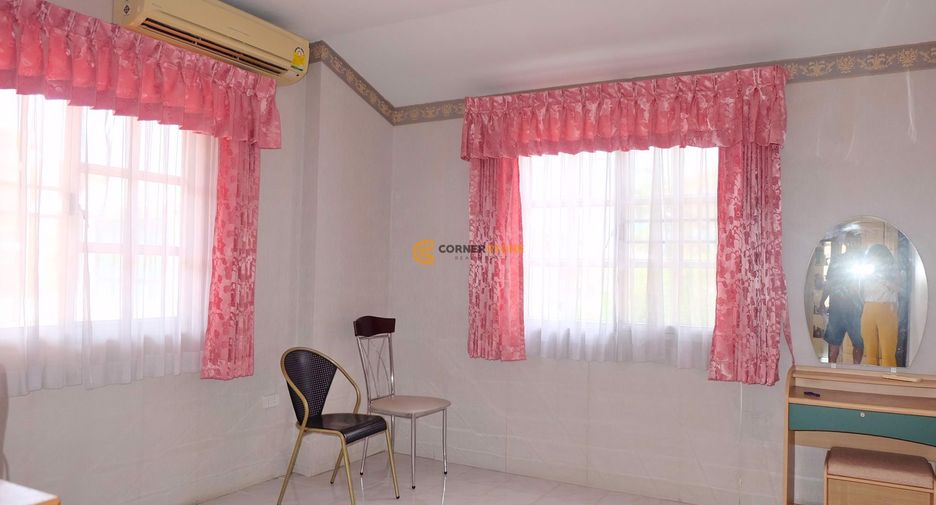Haus zur Miete und zum Kauf mit 3 Zimmer in Bang Lamung, Chonburi