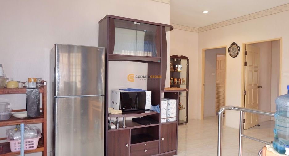 Haus zur Miete und zum Kauf mit 3 Zimmer in Bang Lamung, Chonburi