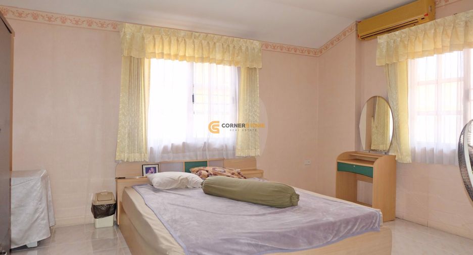 Haus zur Miete und zum Kauf mit 3 Zimmer in Bang Lamung, Chonburi