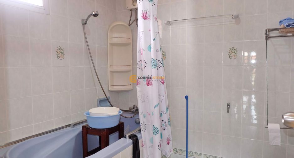 Haus zur Miete und zum Kauf mit 3 Zimmer in Bang Lamung, Chonburi