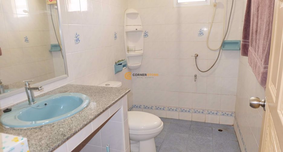 Haus zur Miete und zum Kauf mit 3 Zimmer in Bang Lamung, Chonburi