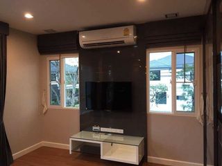 For sale 3 bed townhouse in Bang Khae, Bangkok