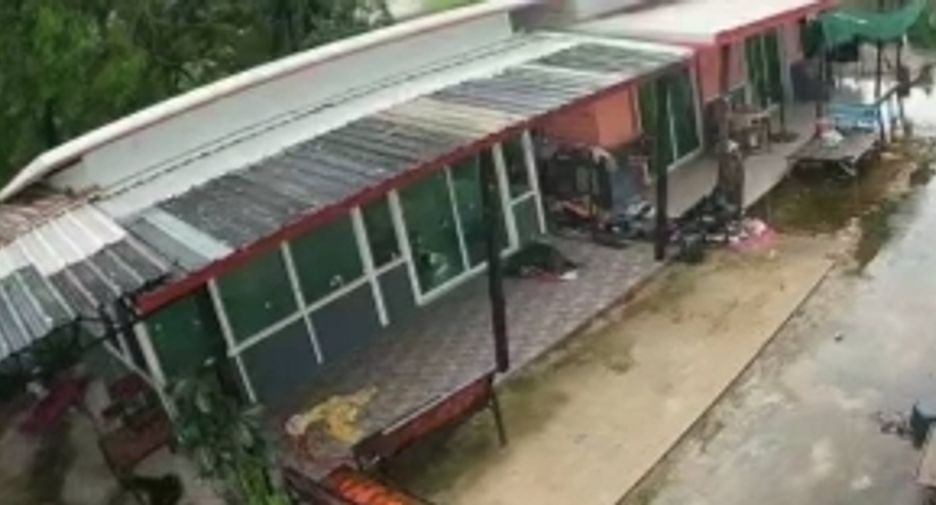 For sale warehouse in Mueang Pathum Thani, Pathum Thani