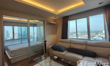 For rent 1 bed condo in Yan Nawa, Bangkok