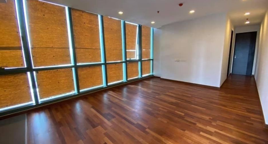 For sale 2 Beds condo in Pathum Wan, Bangkok