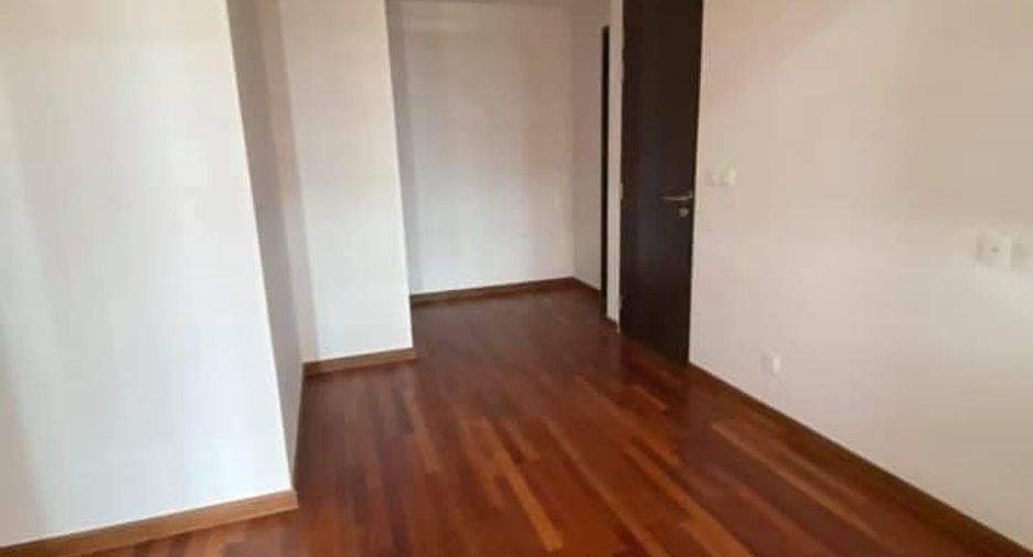 For sale 2 Beds condo in Pathum Wan, Bangkok
