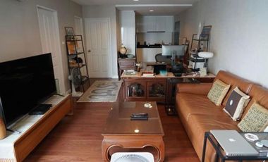 For rent 2 bed condo in Huai Khwang, Bangkok