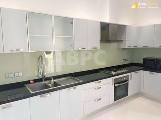 Haus zur Miete und zum Kauf mit 3 Zimmer in Mueang Rayong, Rayong