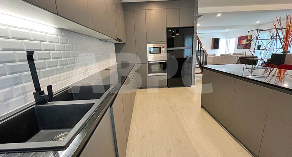 For sale 3 bedrooms house in Bang Lamung, Chonburi