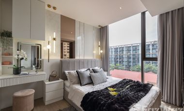 For sale 2 bed condo in Khlong Toei, Bangkok